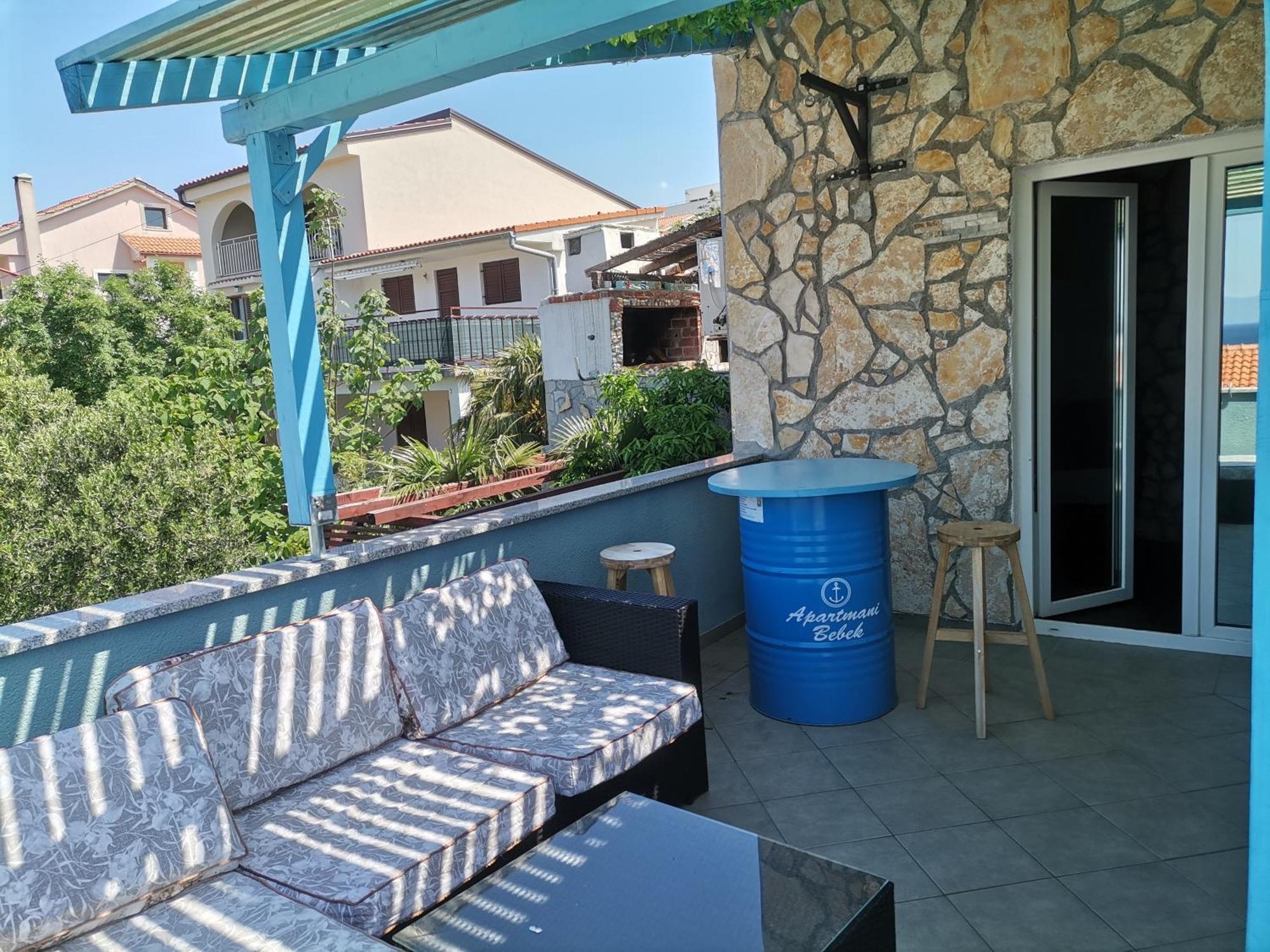 Apartmani Omisalj Exterior photo