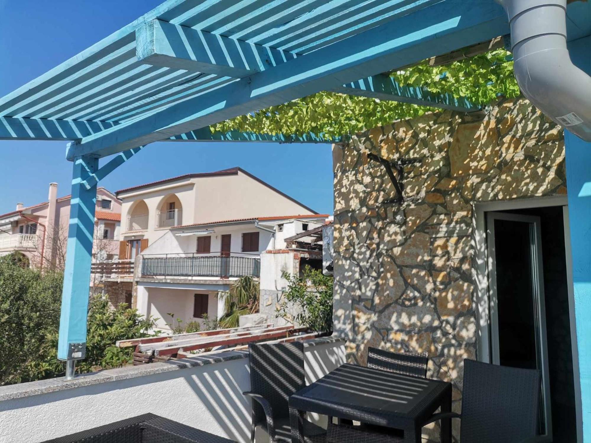 Apartmani Omisalj Exterior photo